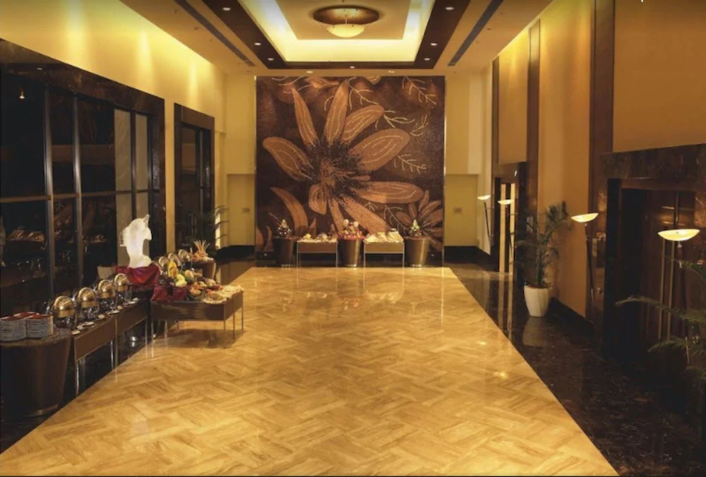 The Retreat Hotel And Convention Centre