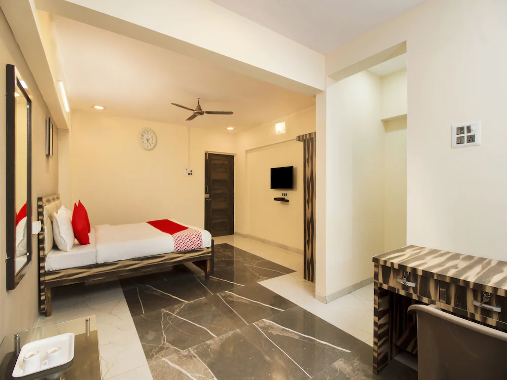 The Star Hotel by OYO Rooms
