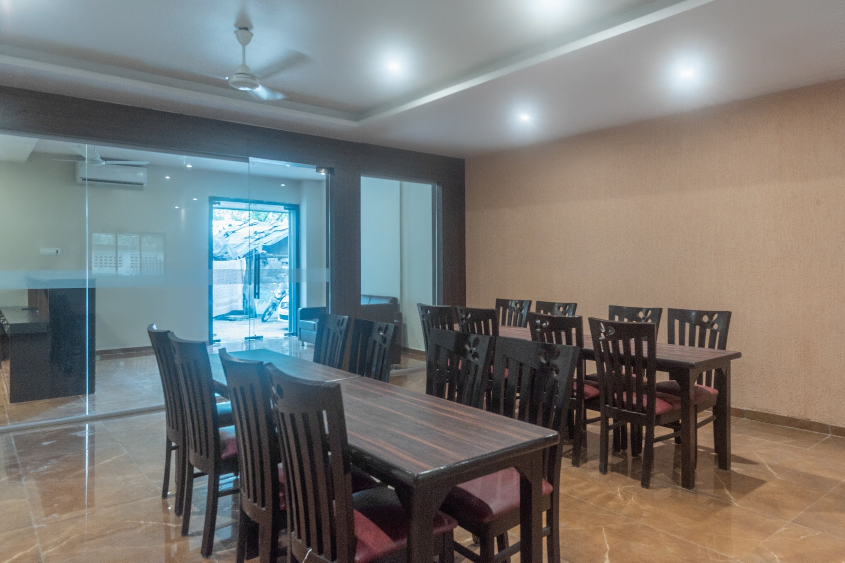 Treebo Trend Seven Olives