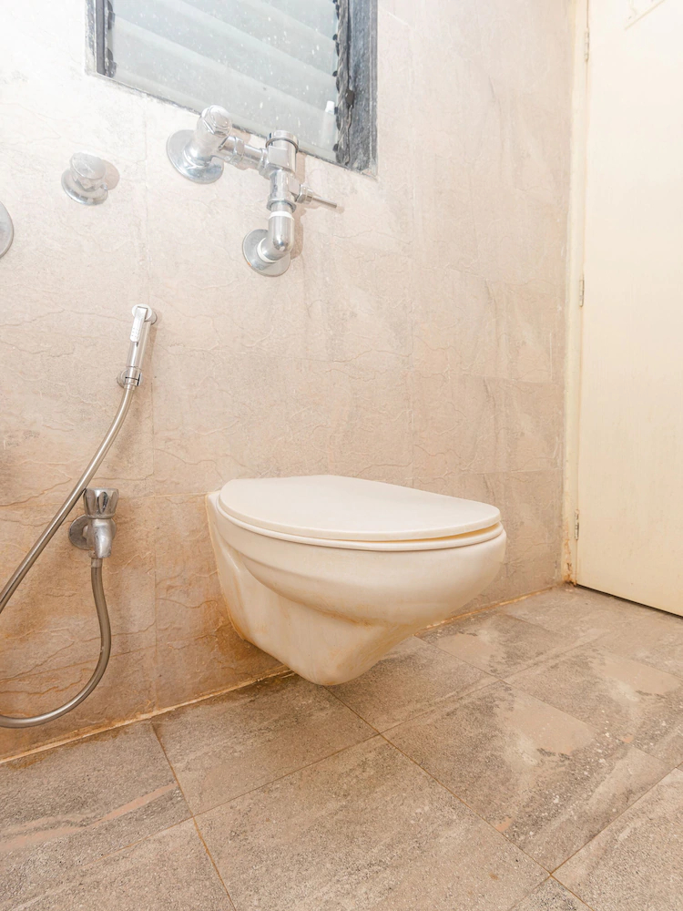 Tuliipstays Kanjurmarg Pluto Suncity