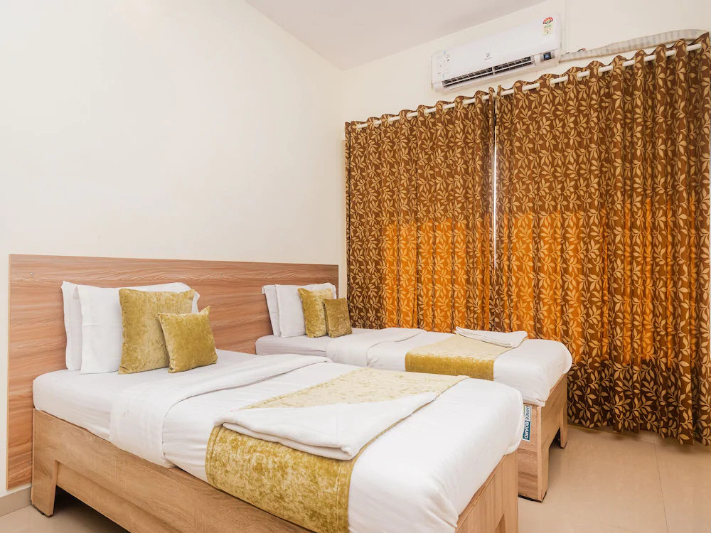 Tuliipstays Kanjurmarg Pluto Suncity