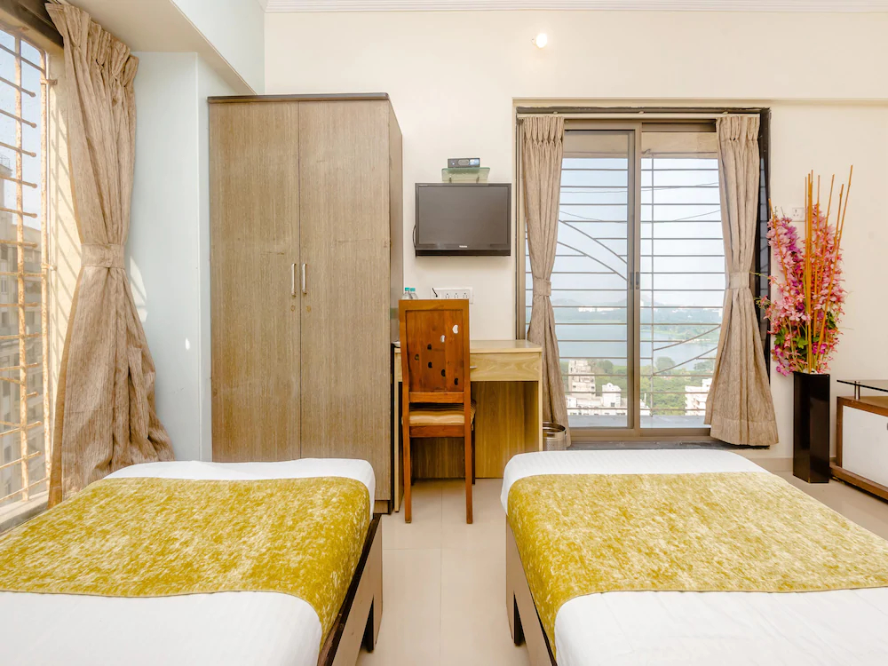 Tuliipstays Powai Sai Sapphire