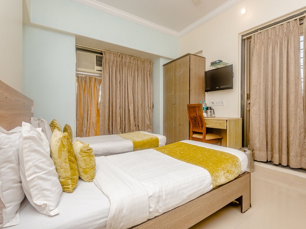 Tuliipstays Powai Sai Sapphire