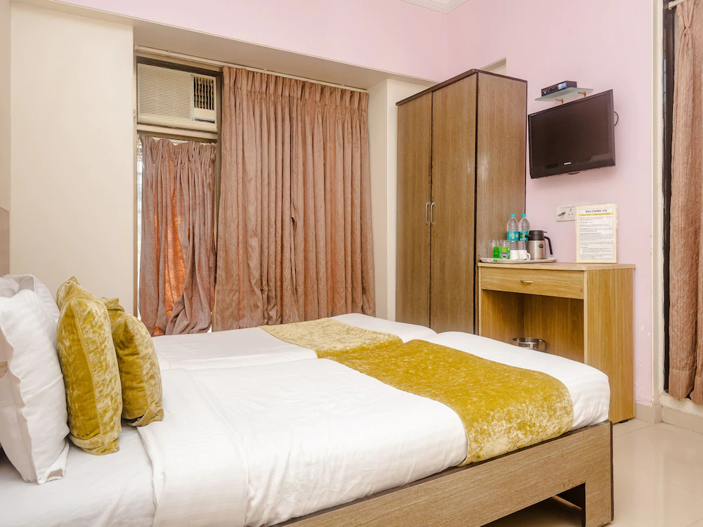 Tuliipstays Powai Sai Sapphire