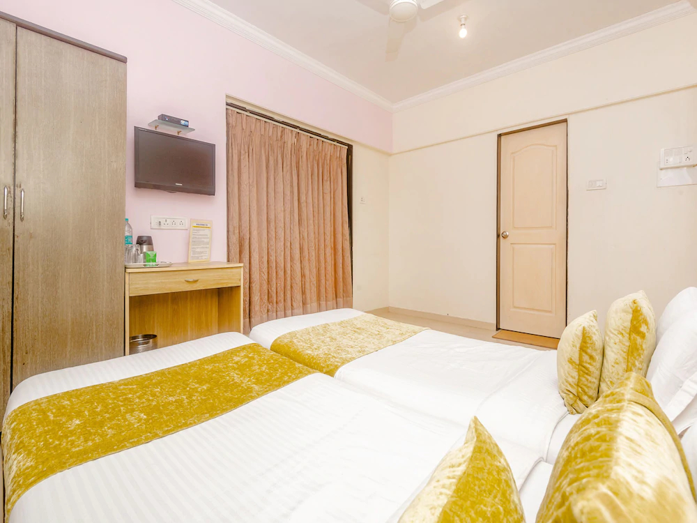 Tuliipstays Powai Sai Sapphire