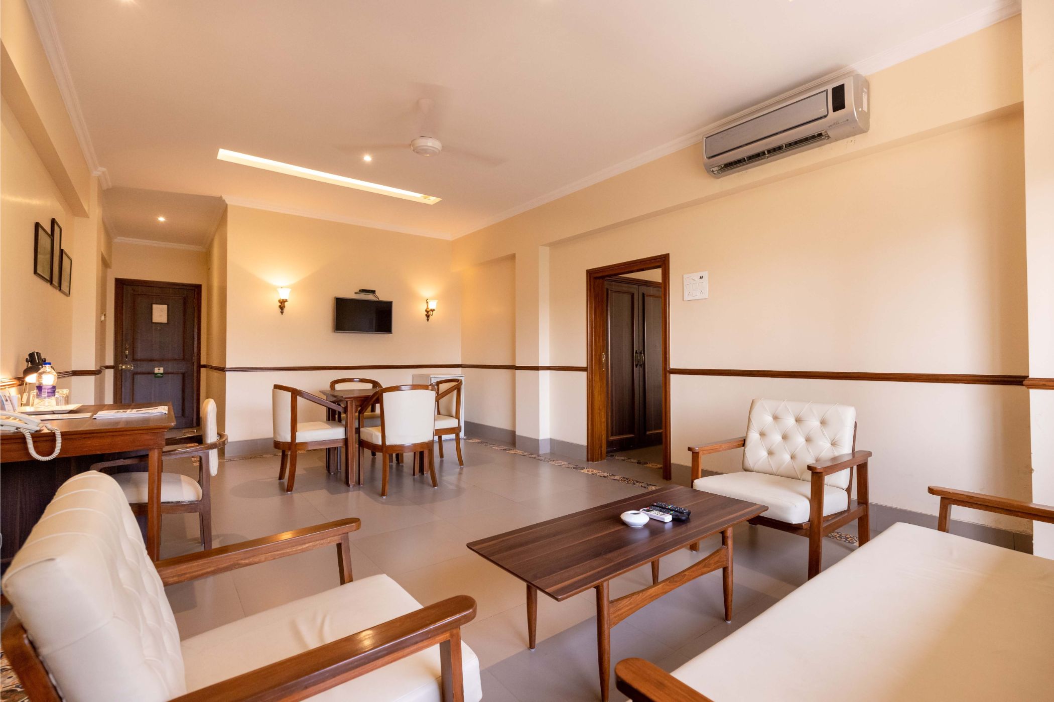 West End Hotel
