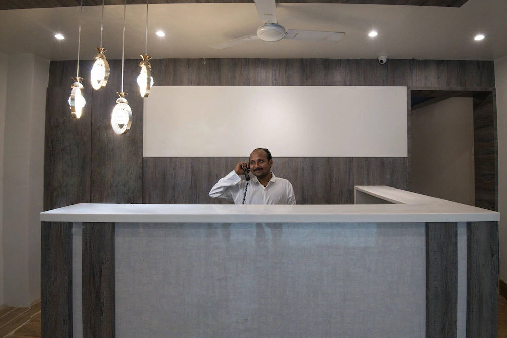 West Inn Hotel By OYO Rooms