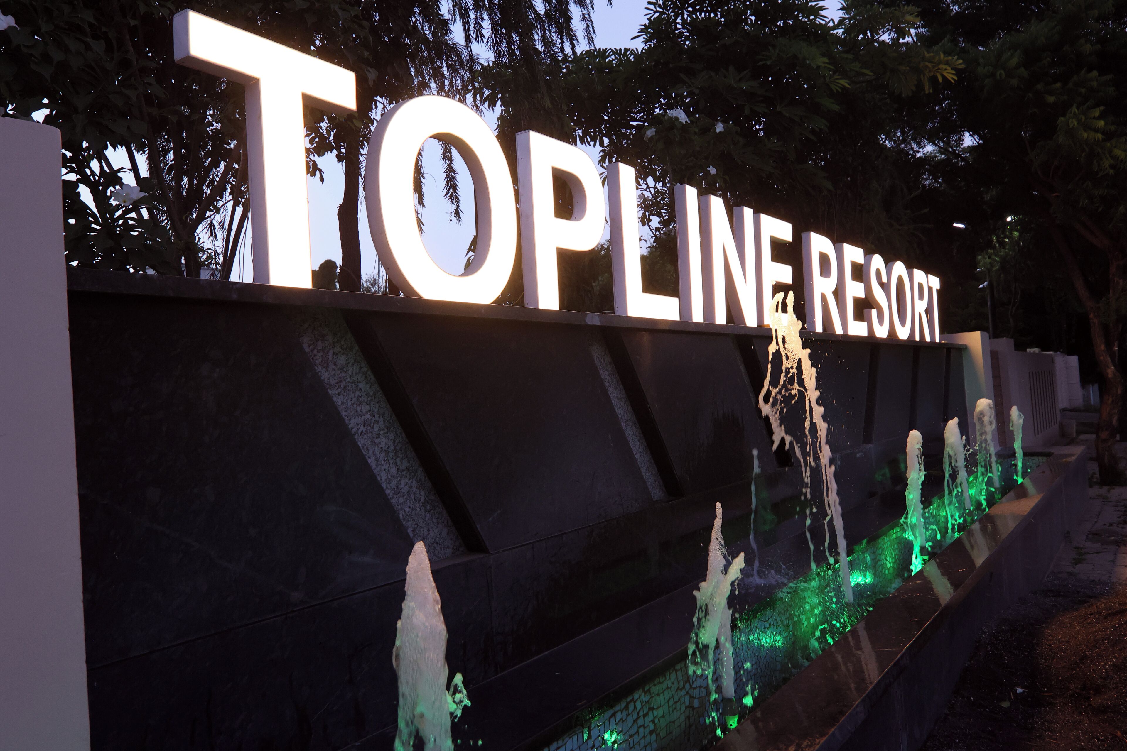 Topline Foods Resort