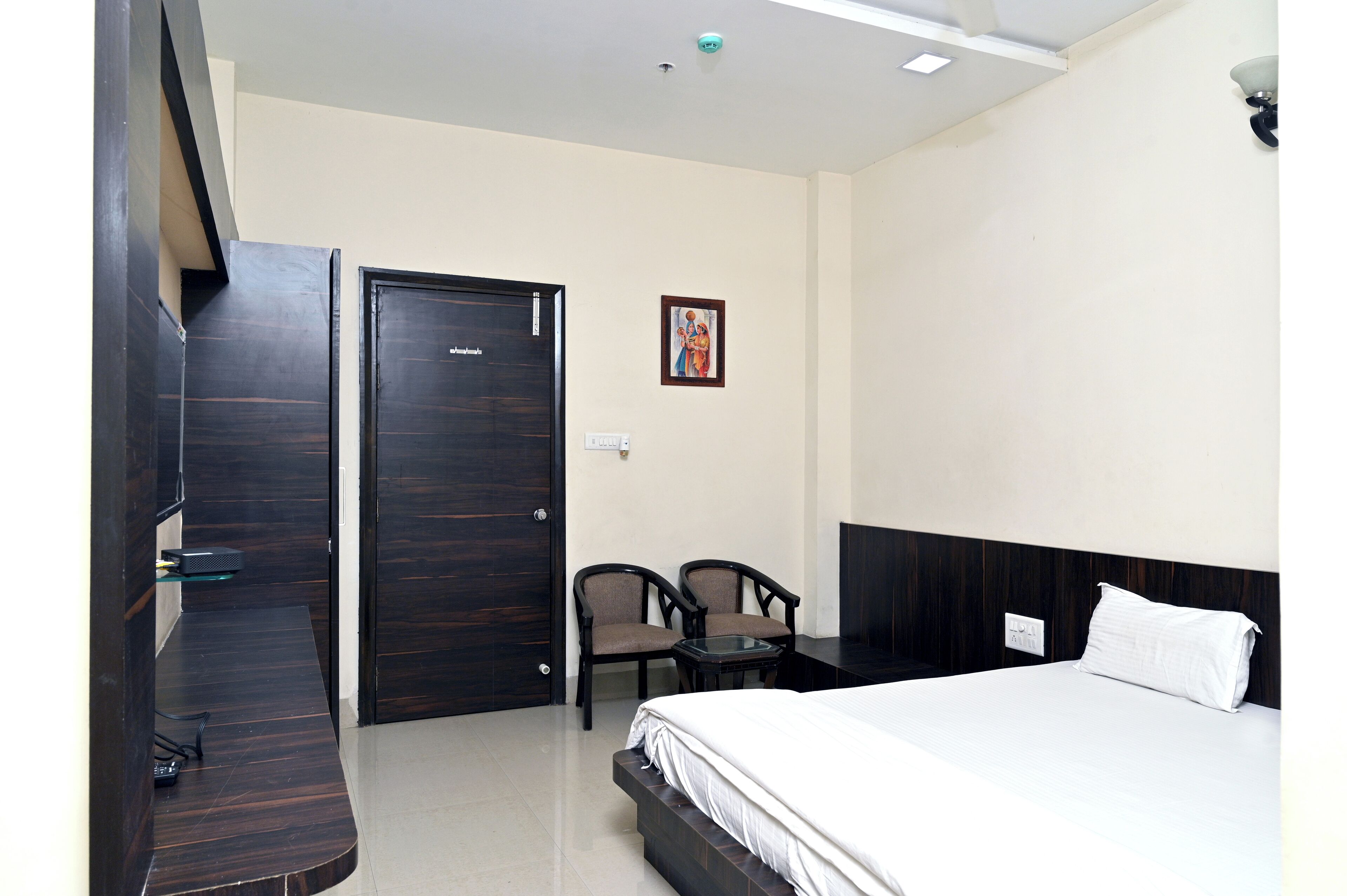 Topline Foods Resort