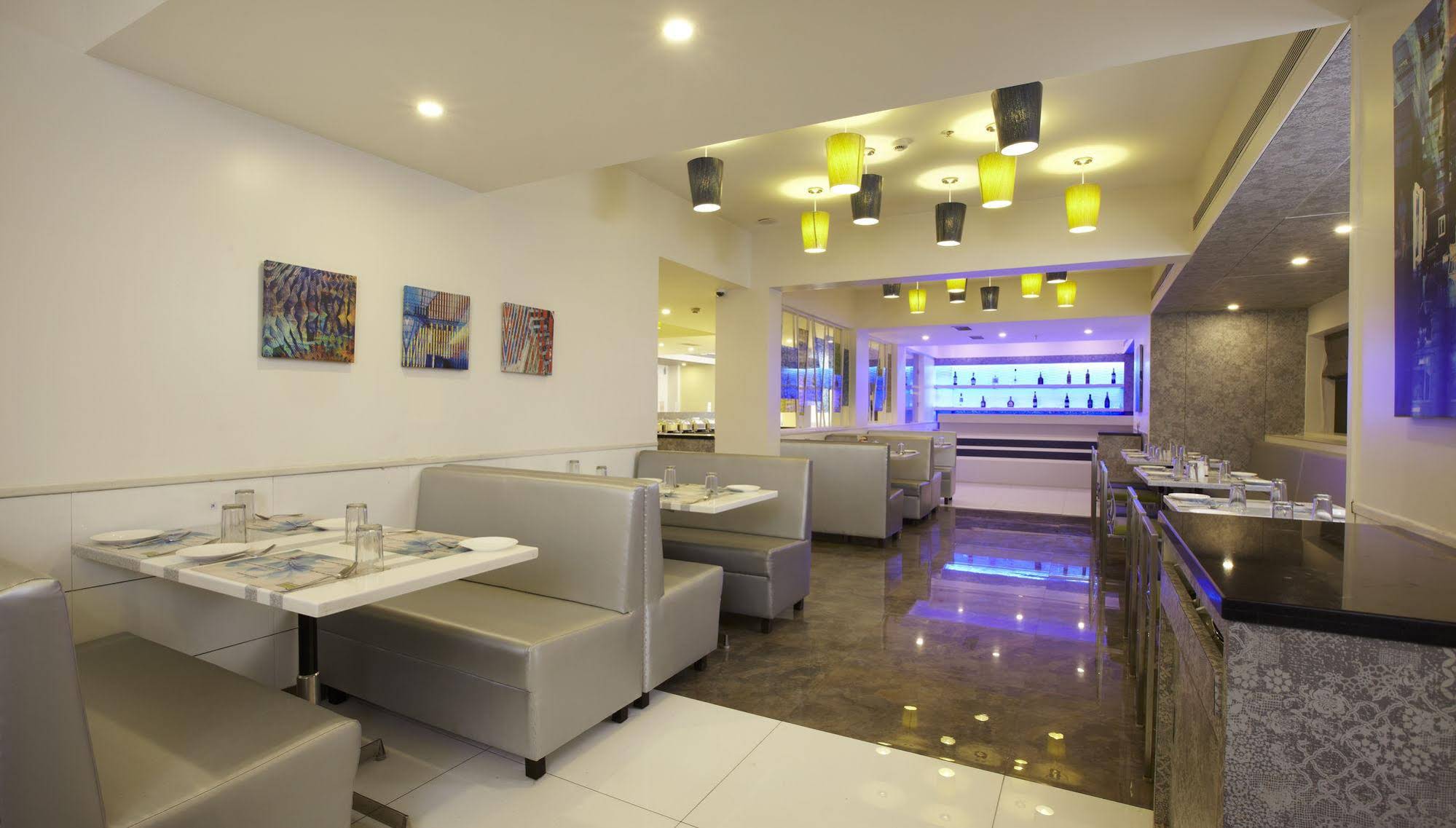 Bizz Tamanna Hotel