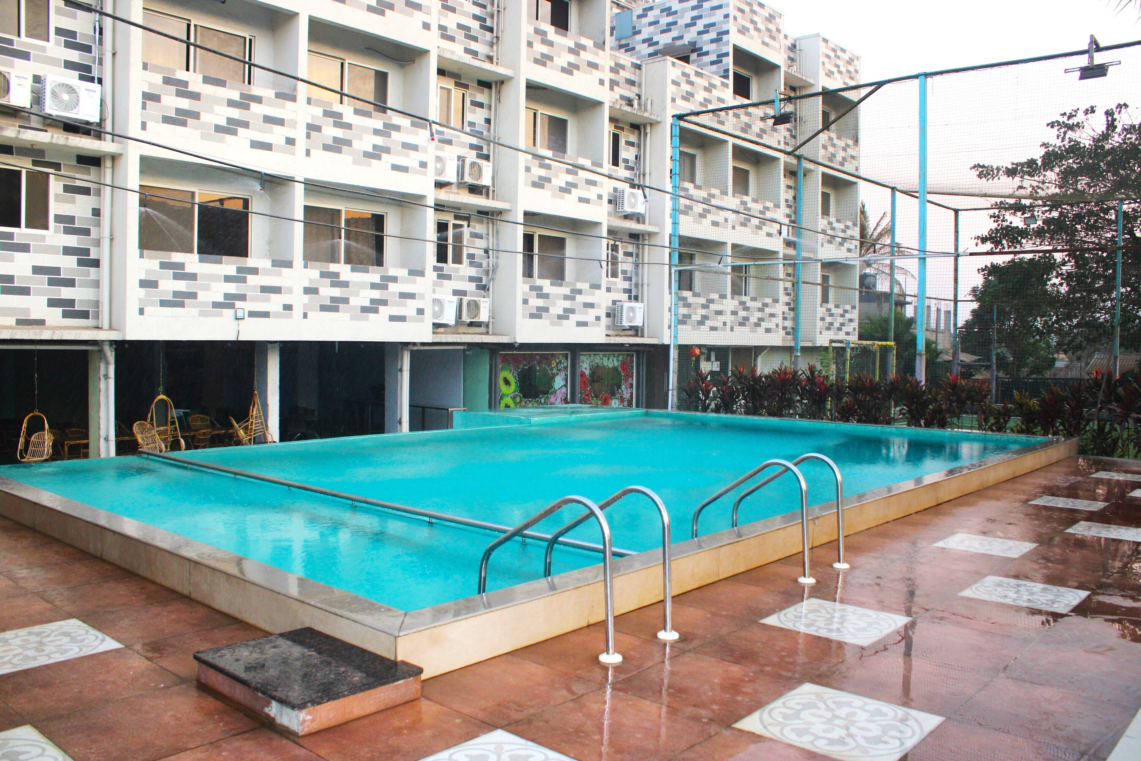 Le Jardin Resort And Spa