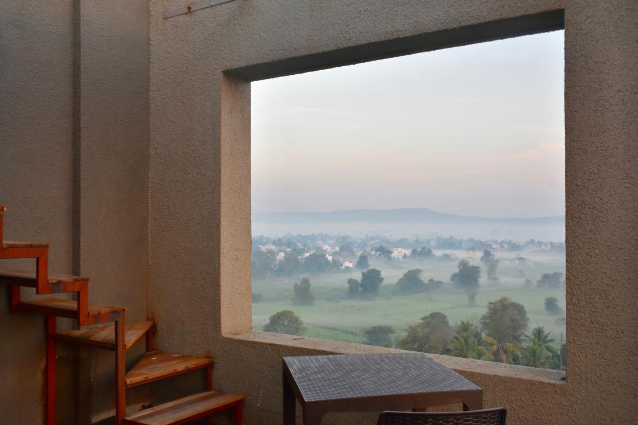 Grey Stone Lakefront Penthouse