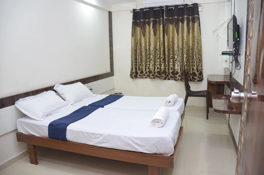 Hotel Royal Treat