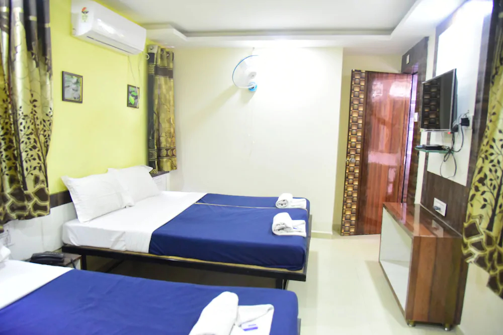 Hotel Royal Treat
