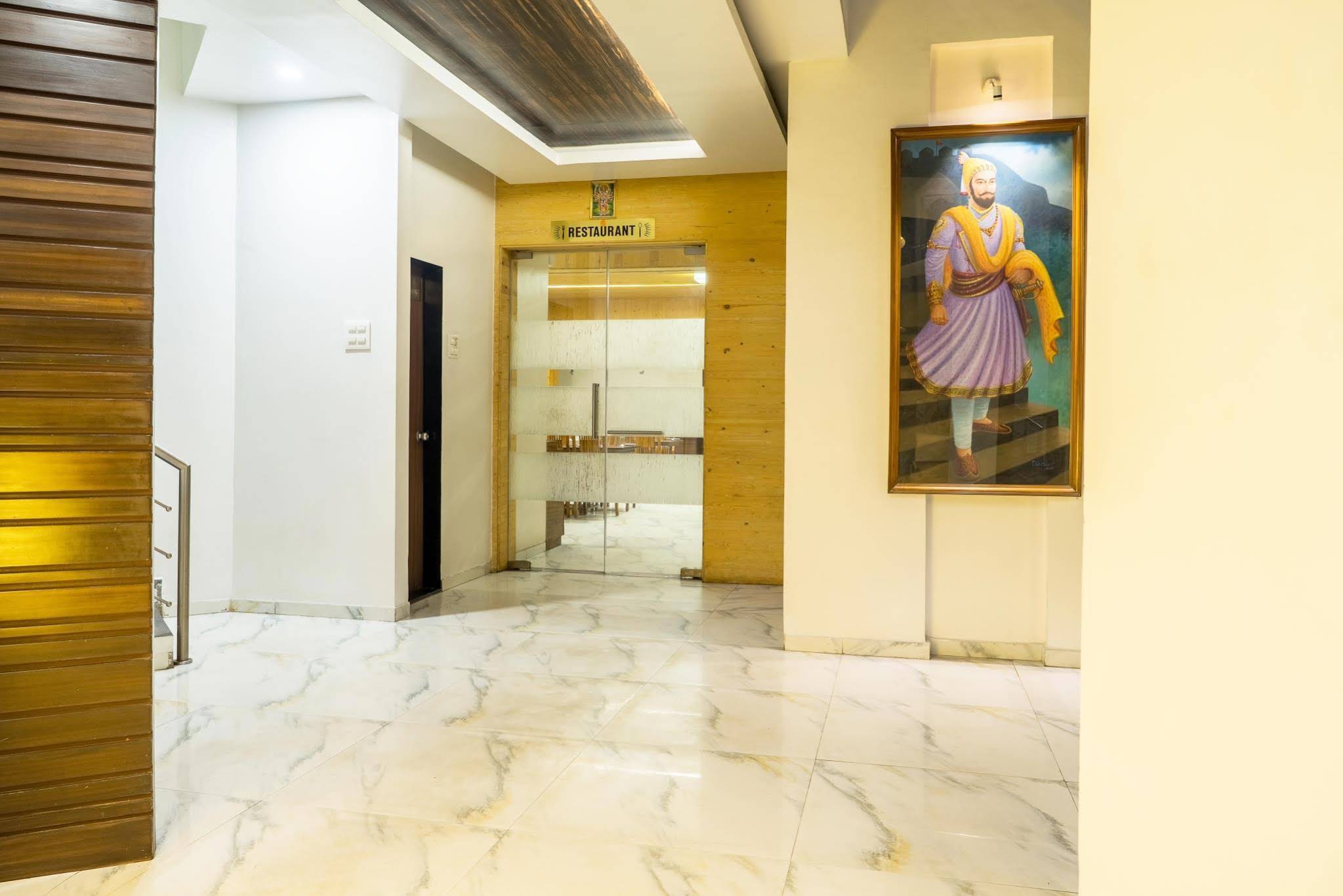 Treebo House Khas