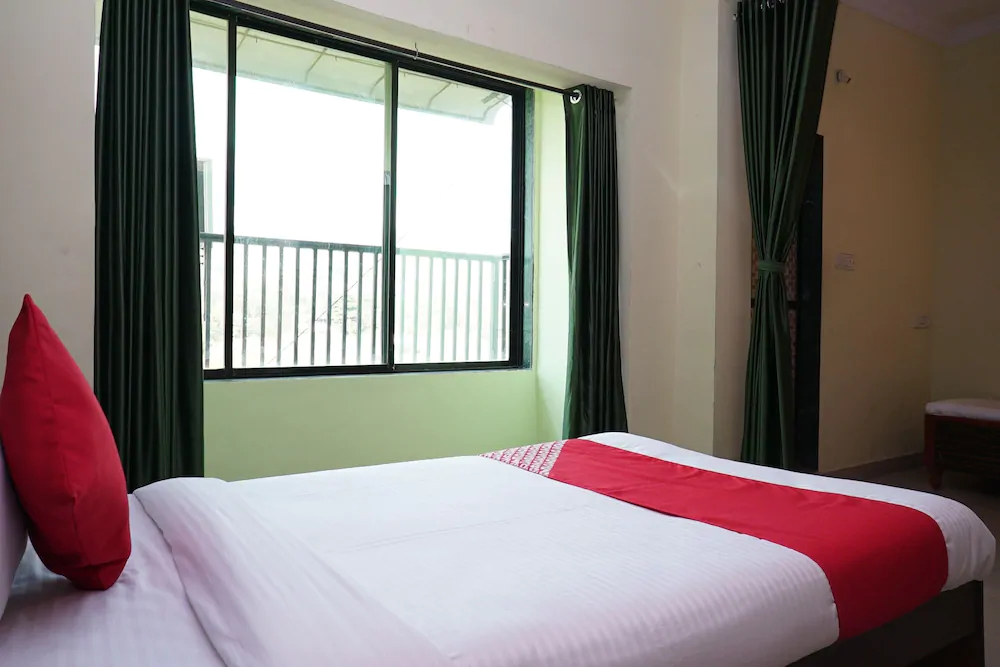 Shahi Darbar By OYO Rooms