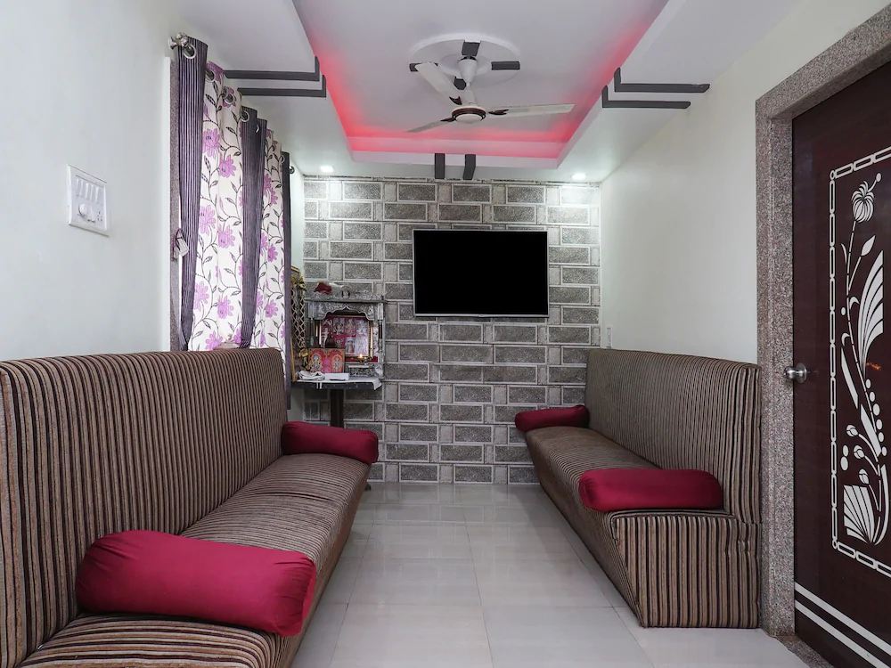 Orient Bay Inn By OYO Rooms
