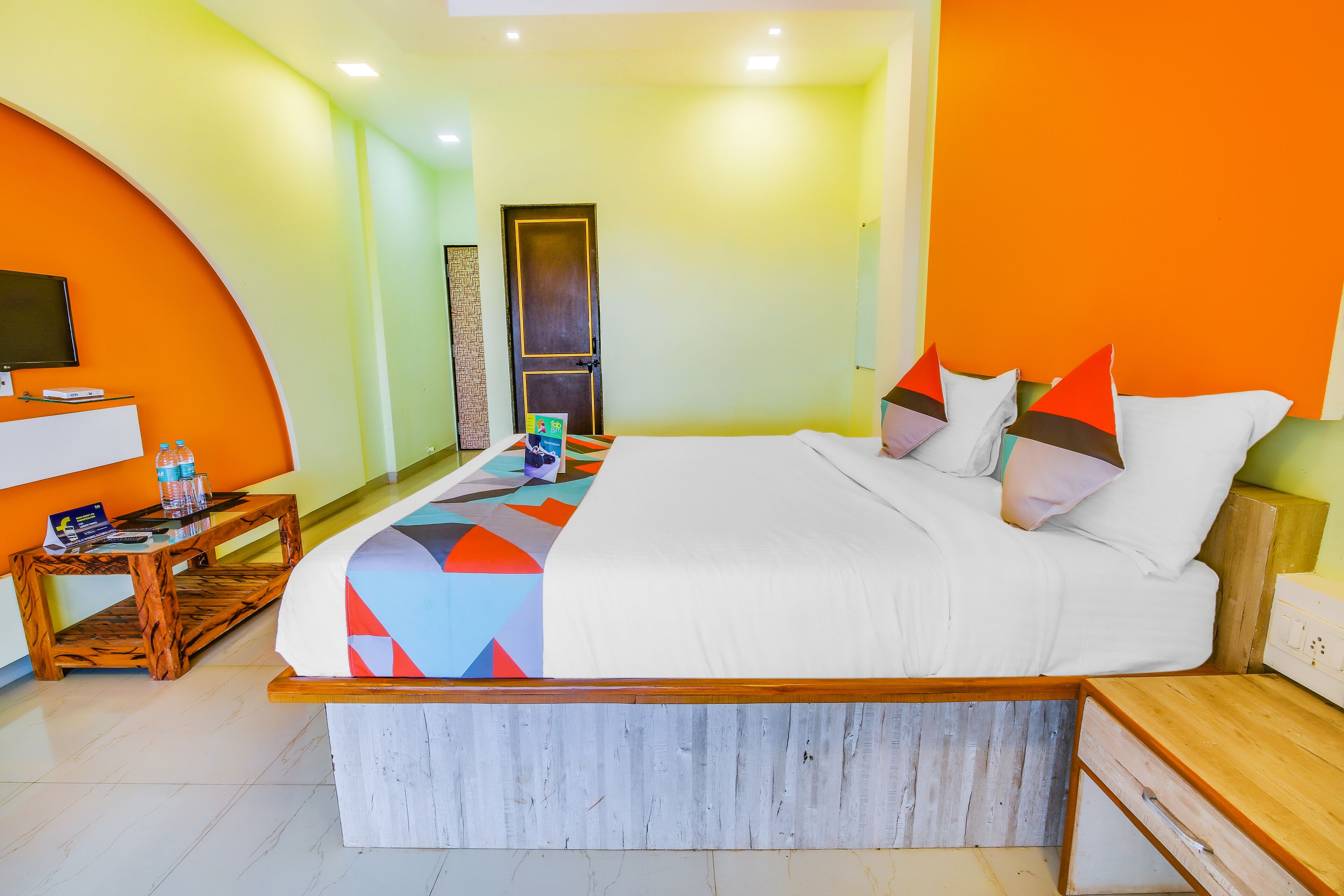 S Ramada by FabHotel