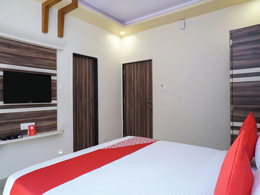 Venna View by OYO Rooms