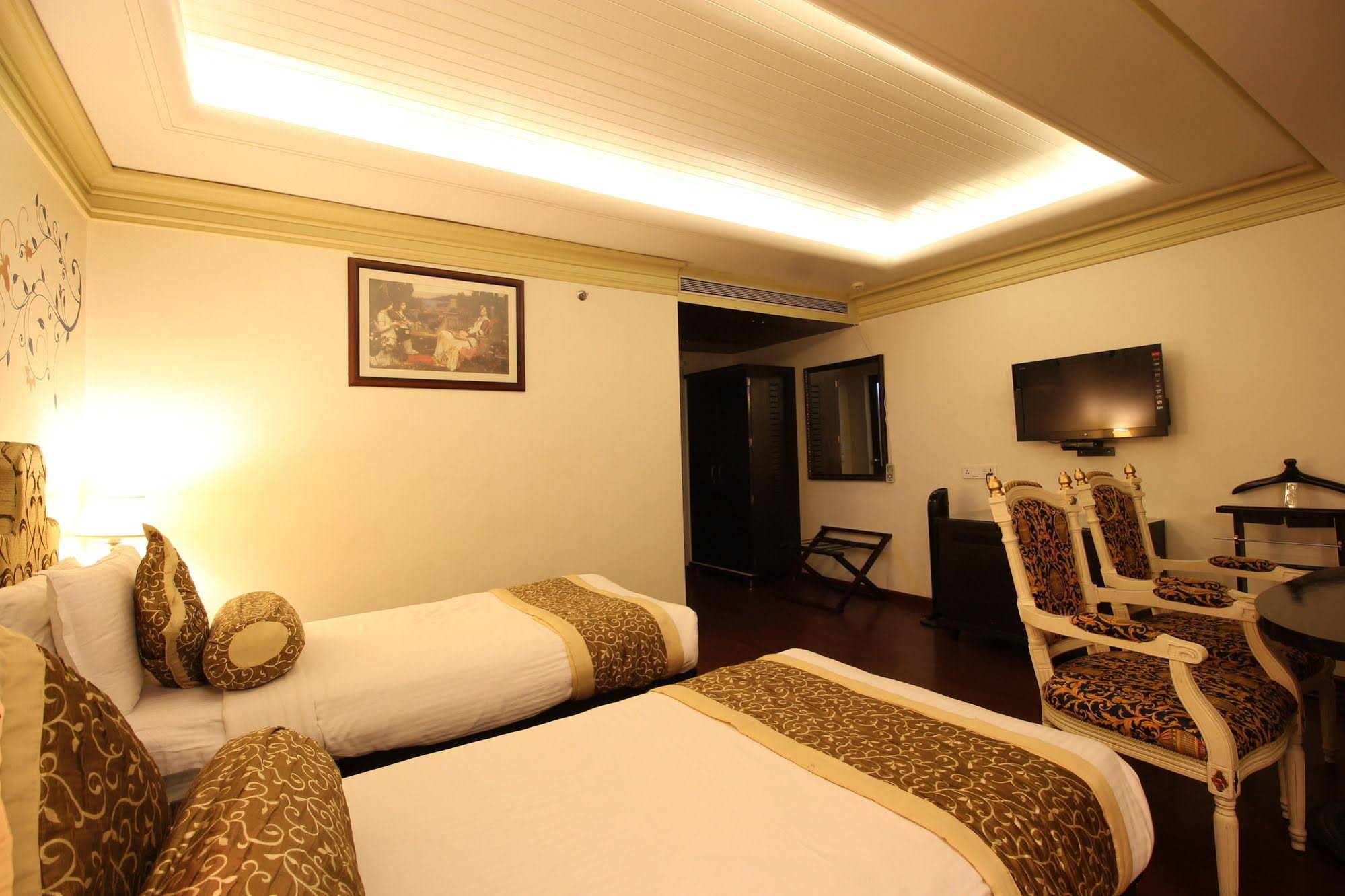 Hotel Ashok