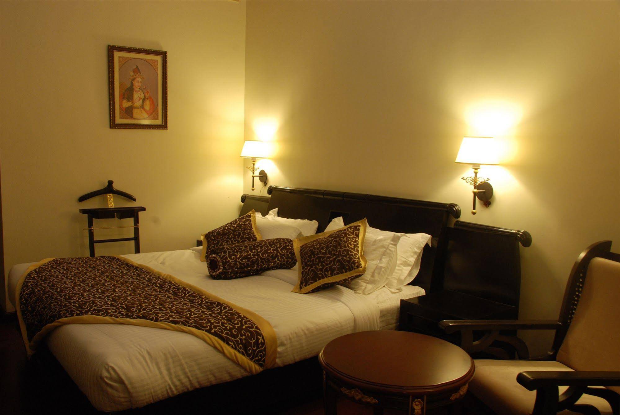 Hotel Ashok