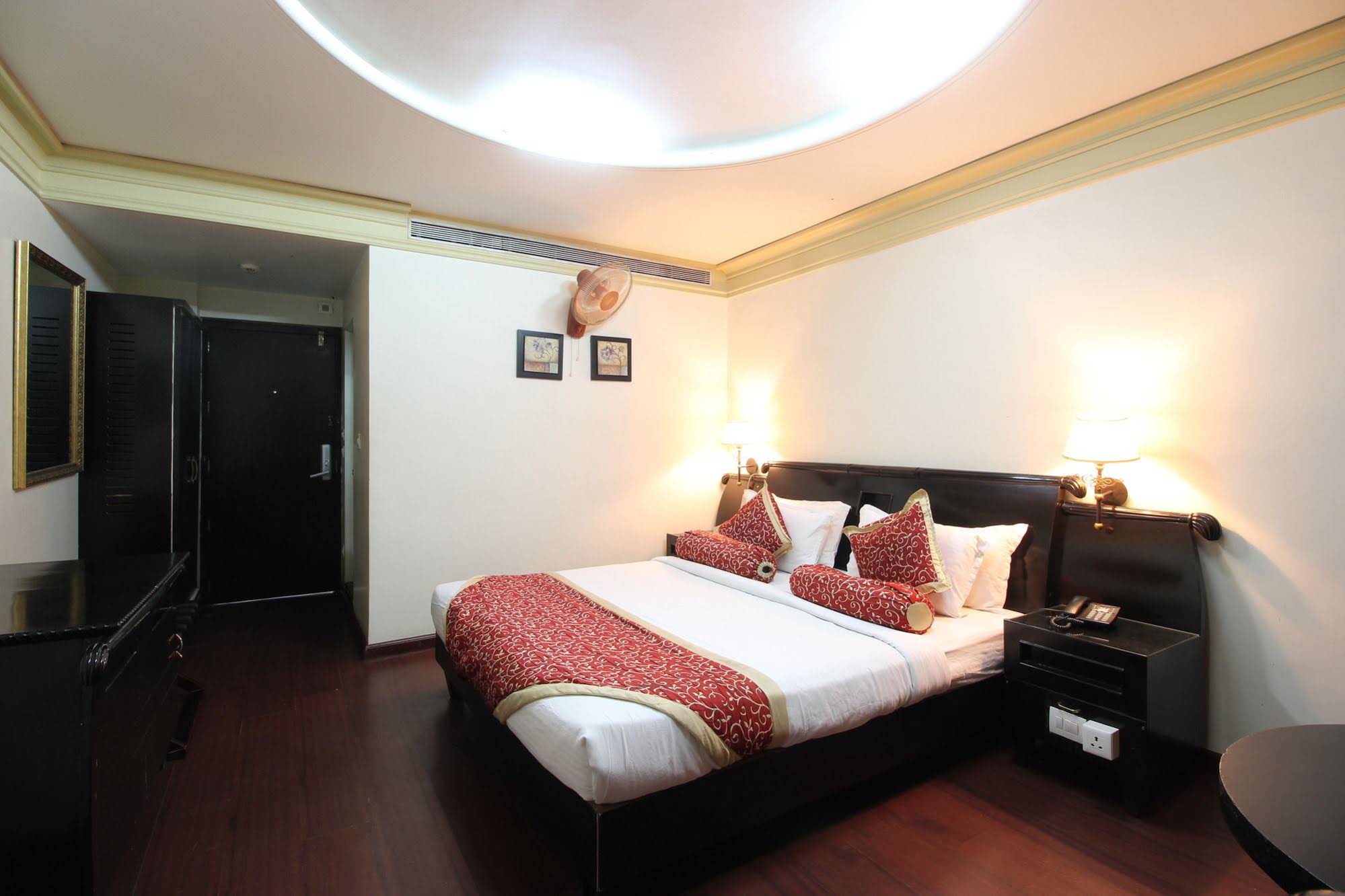 Hotel Ashok