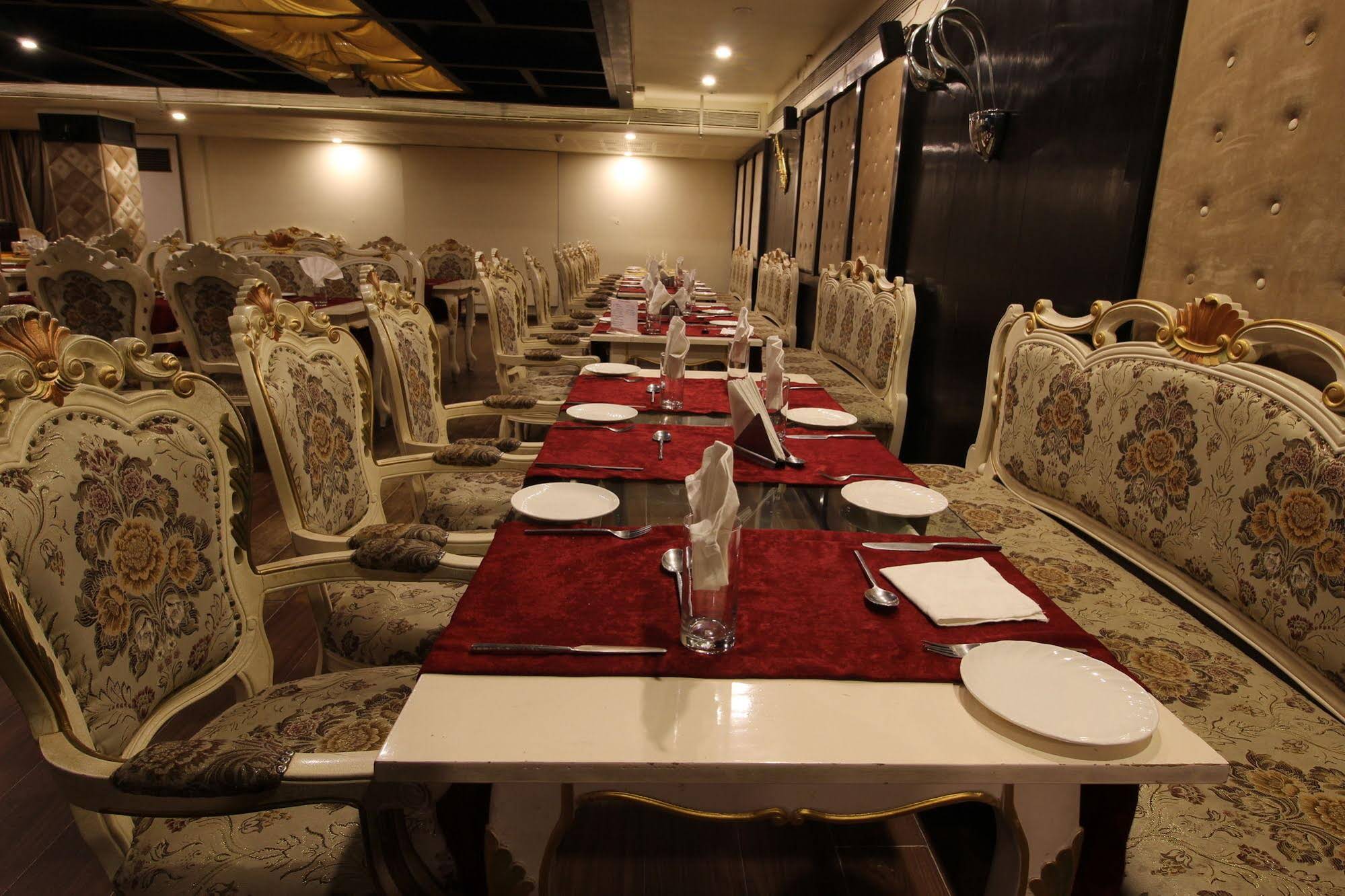 Hotel Ashok