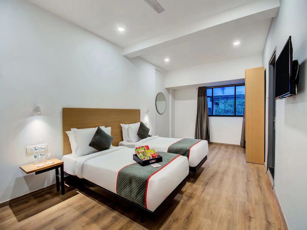 OYO Townhouse 066 Nagpur Station CA Road