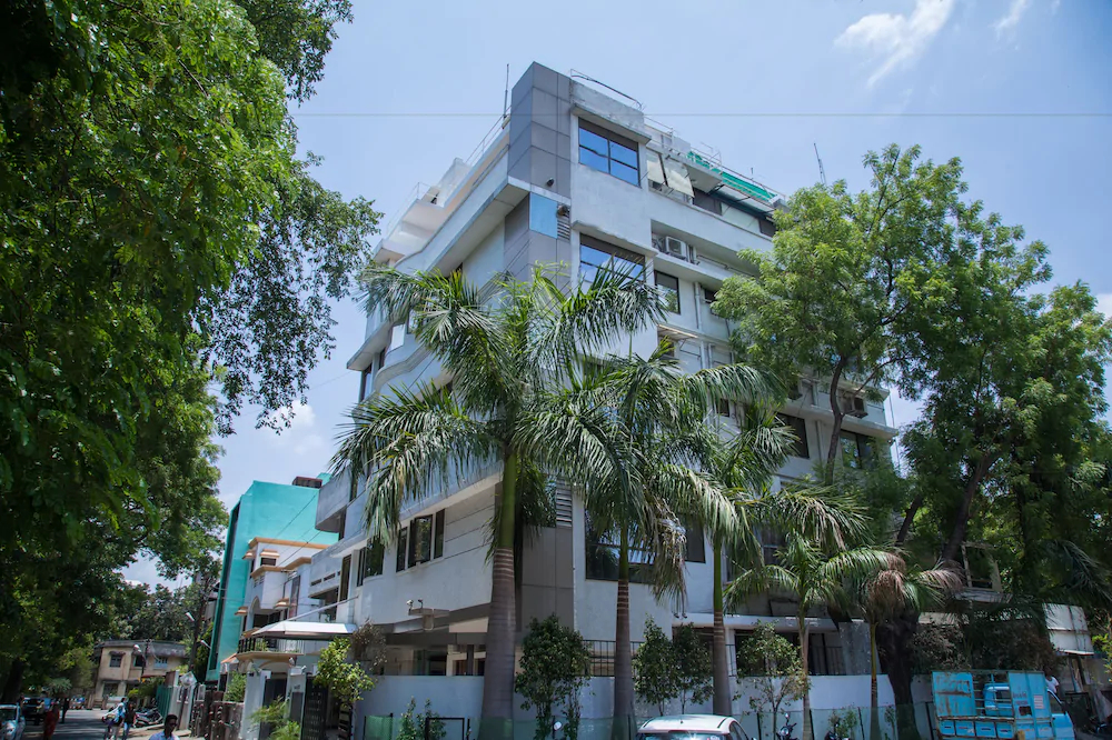 Peanut Hotel by OYO Rooms