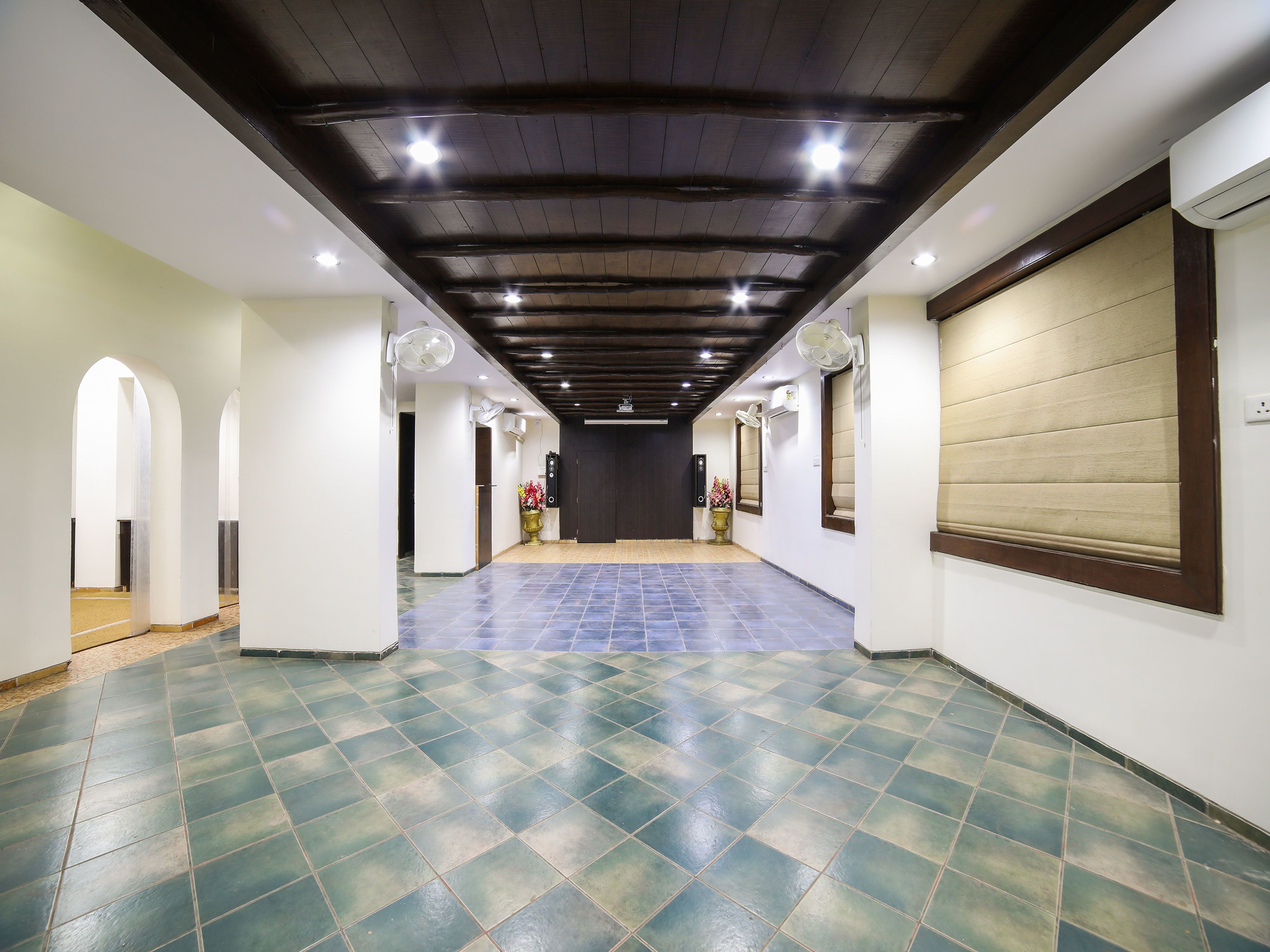 Ruchira Villa by OYO