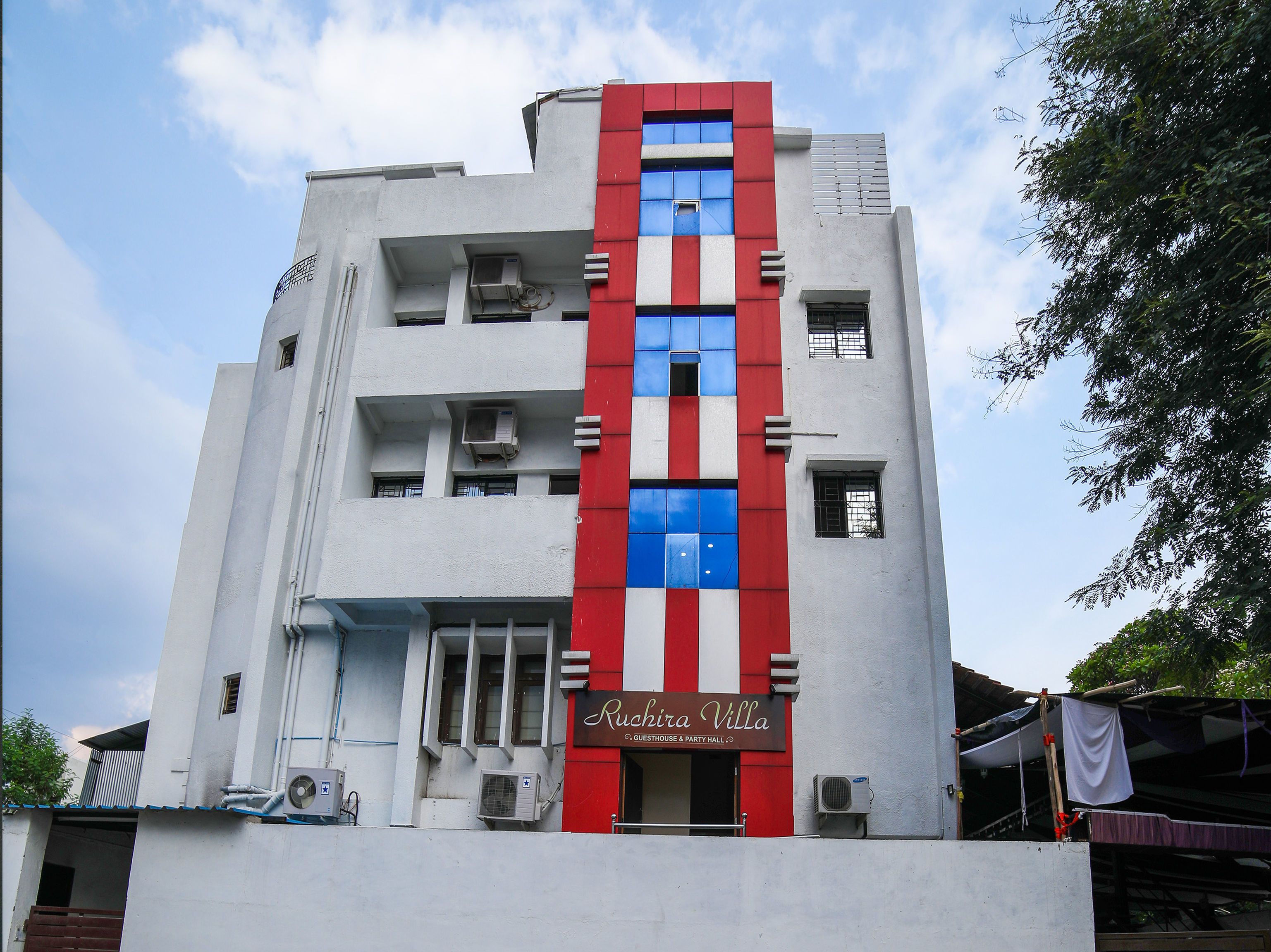Ruchira Villa by OYO