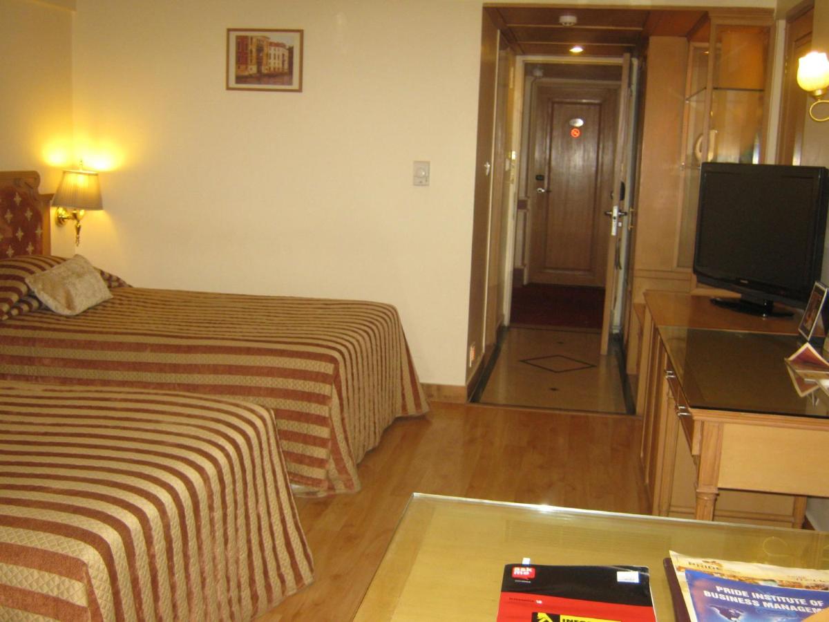 Pride Hotel Nagpur