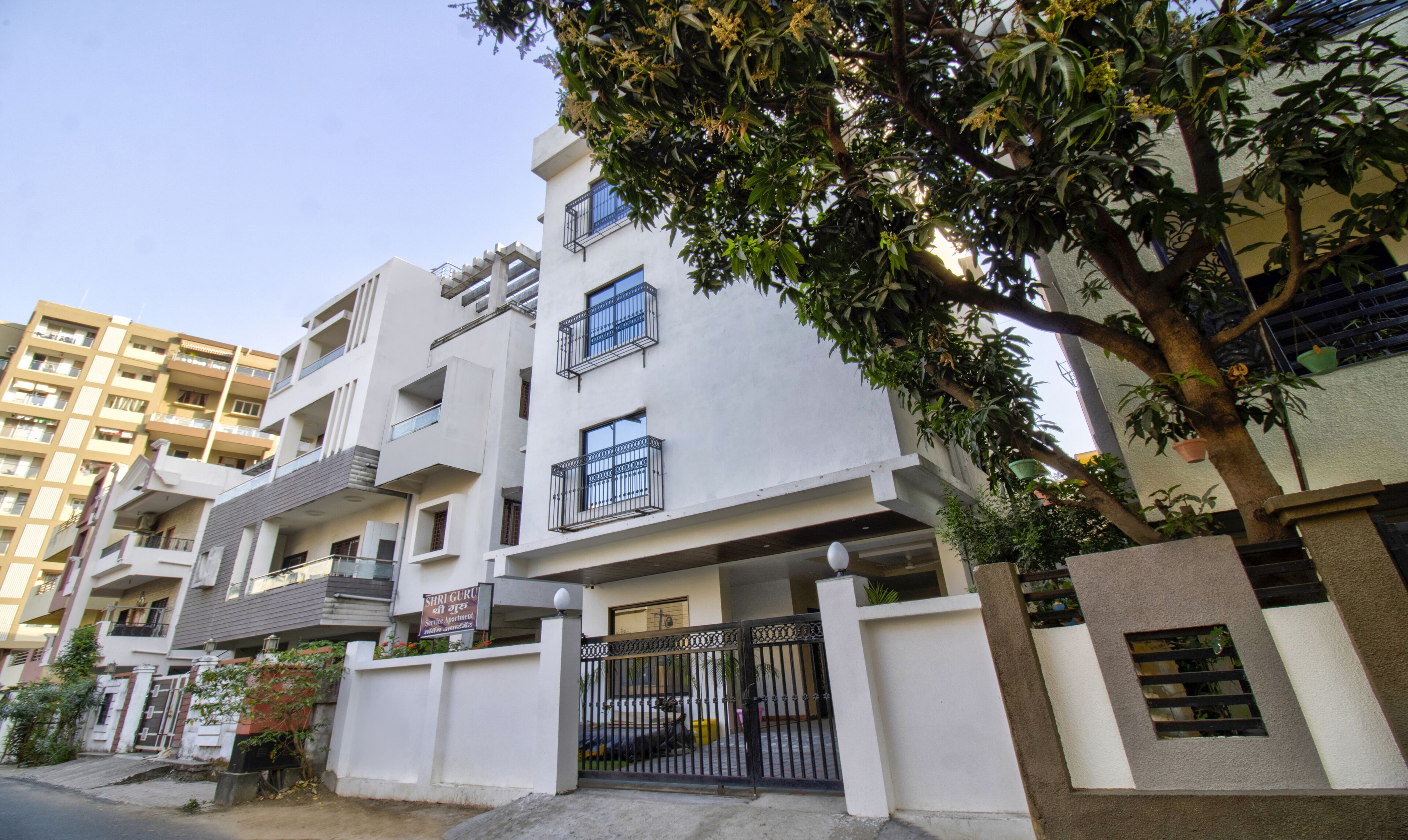 Treebo Trip Shri Guru Service Apartment