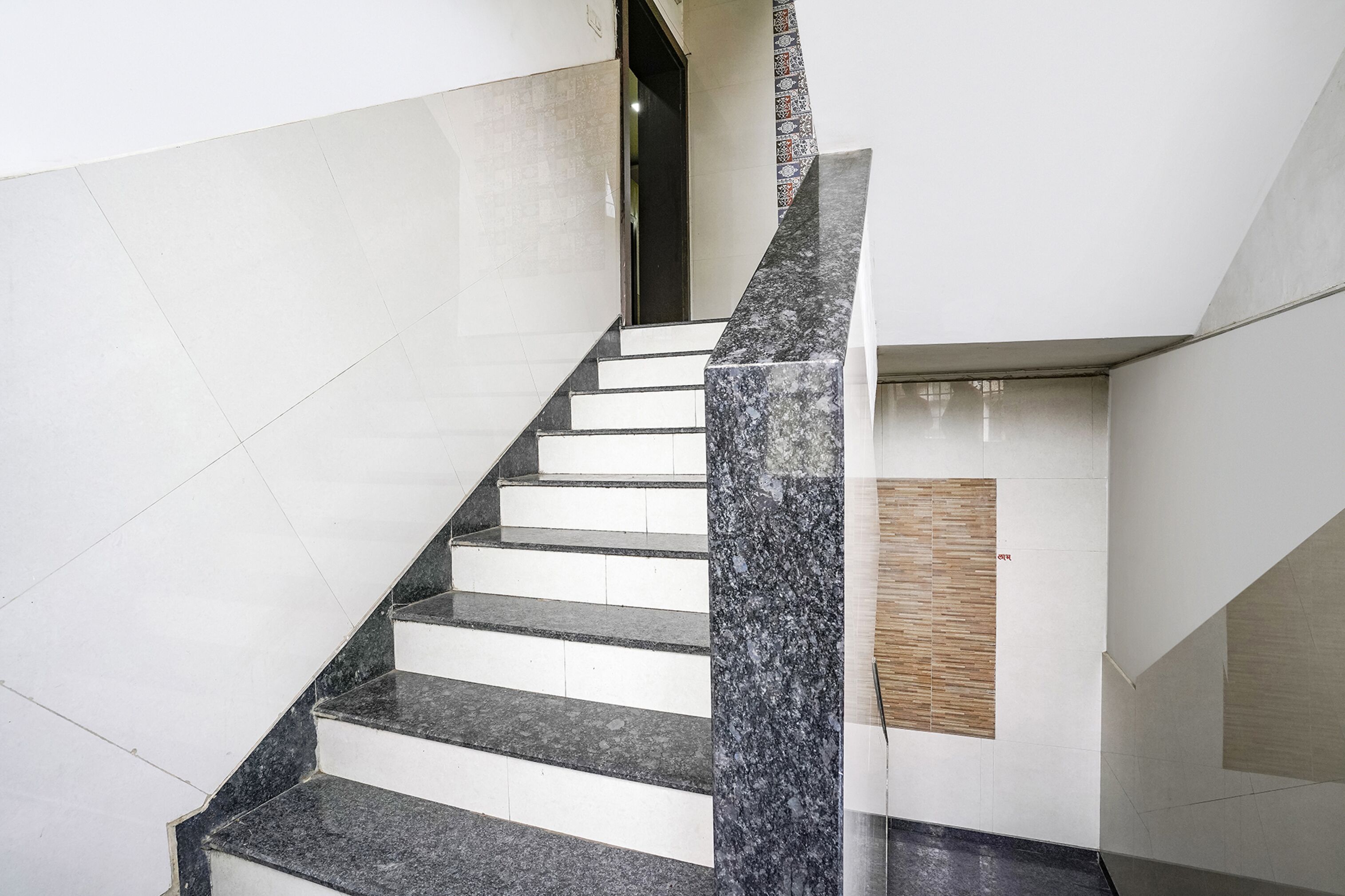 Fabexpress Sai Lodging