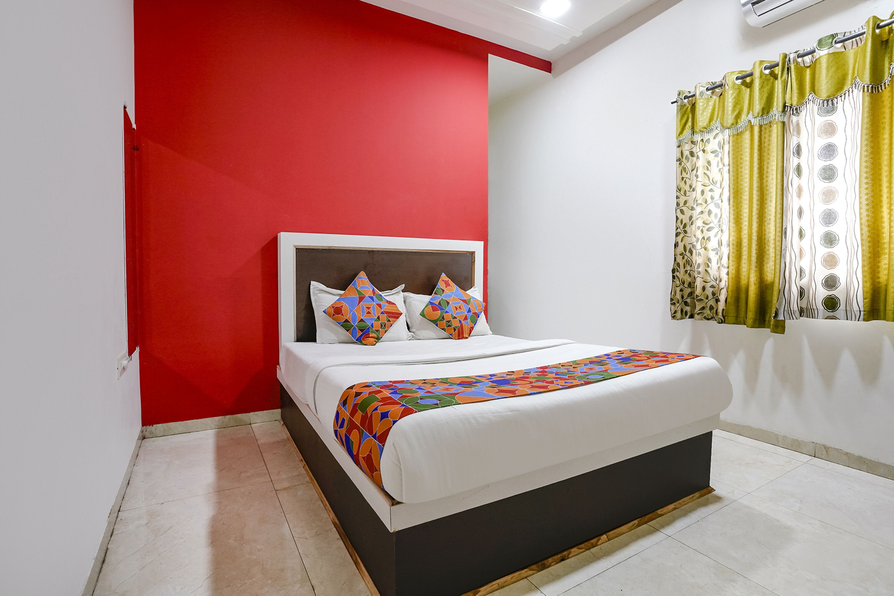 Fabexpress Sai Lodging