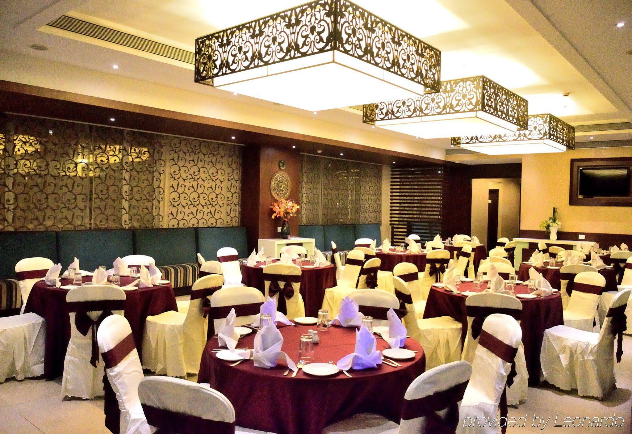 Hotel Express Inn