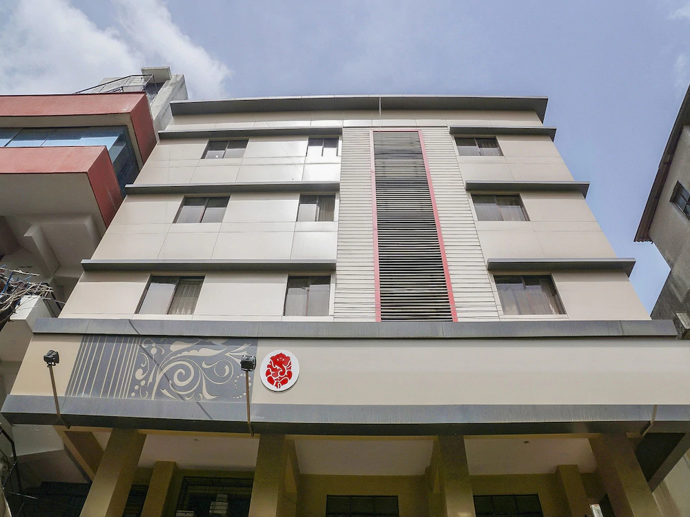 Hotel Gajanan Pride by OYO Rooms