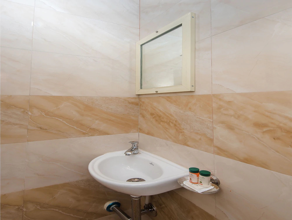 Hotel Gems By OYO Rooms