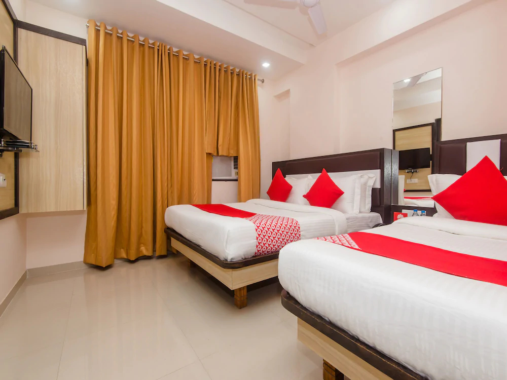 Hotel Gems By OYO Rooms