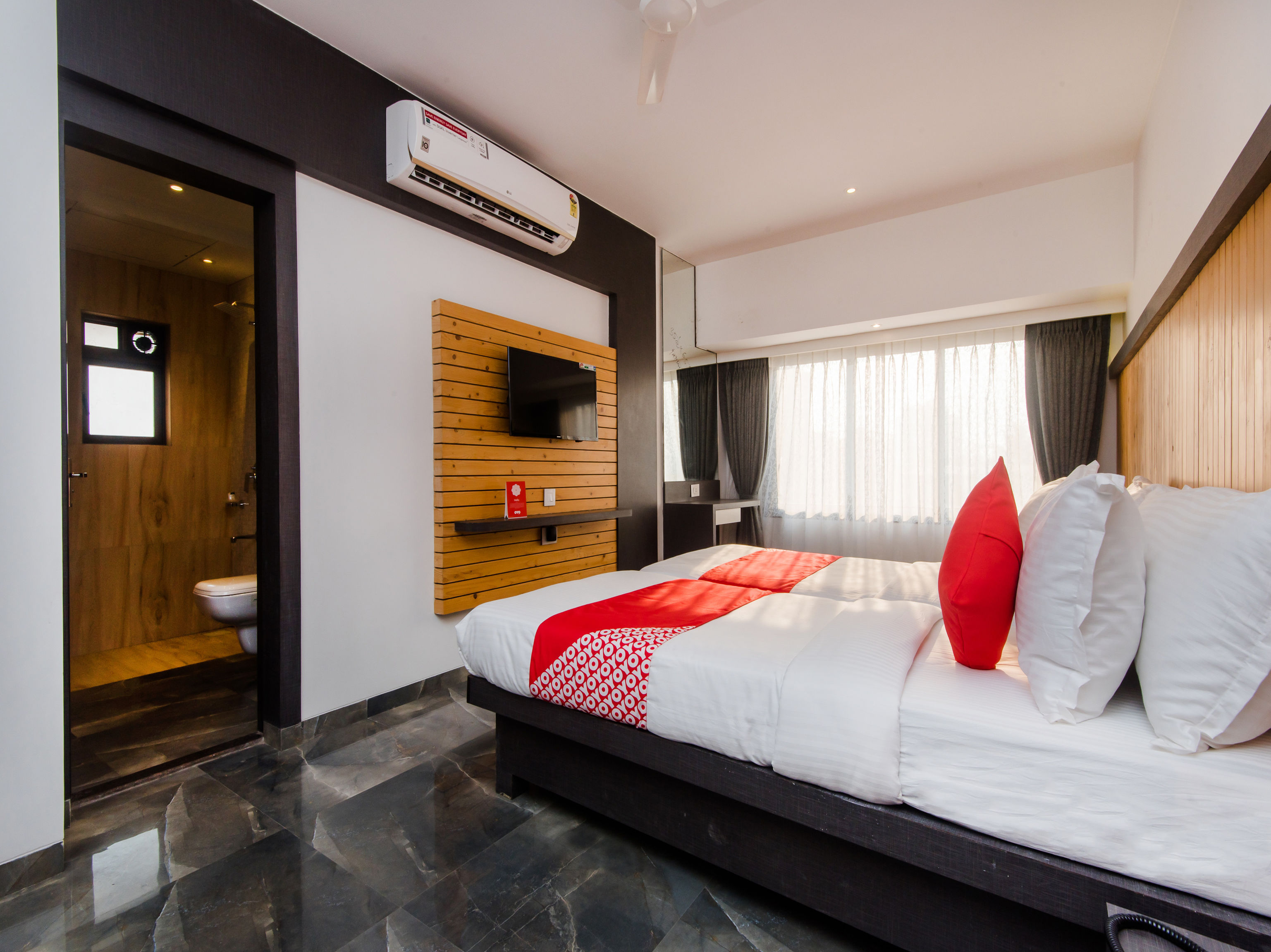 Hotel Gold Crest By Treebo