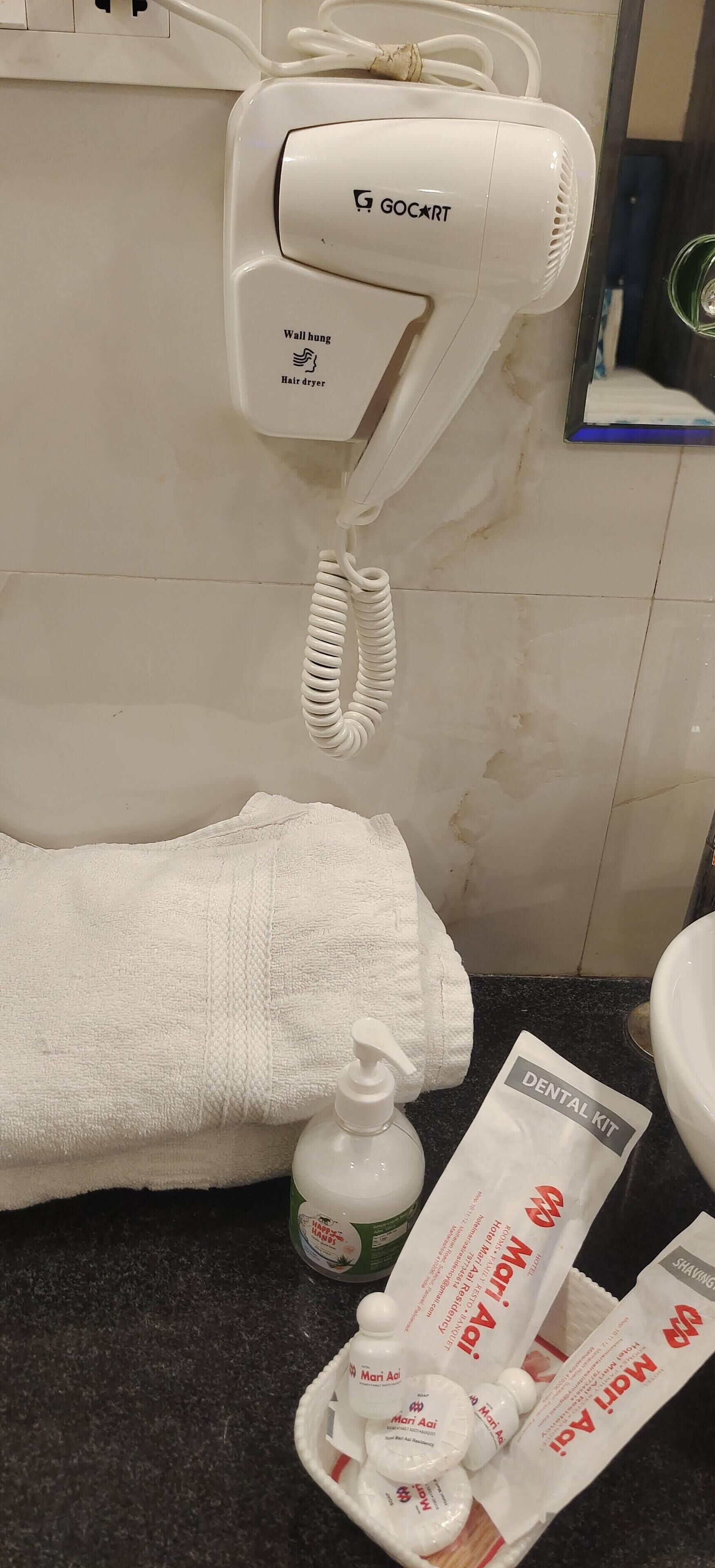 Hotel Mari Aai Residency