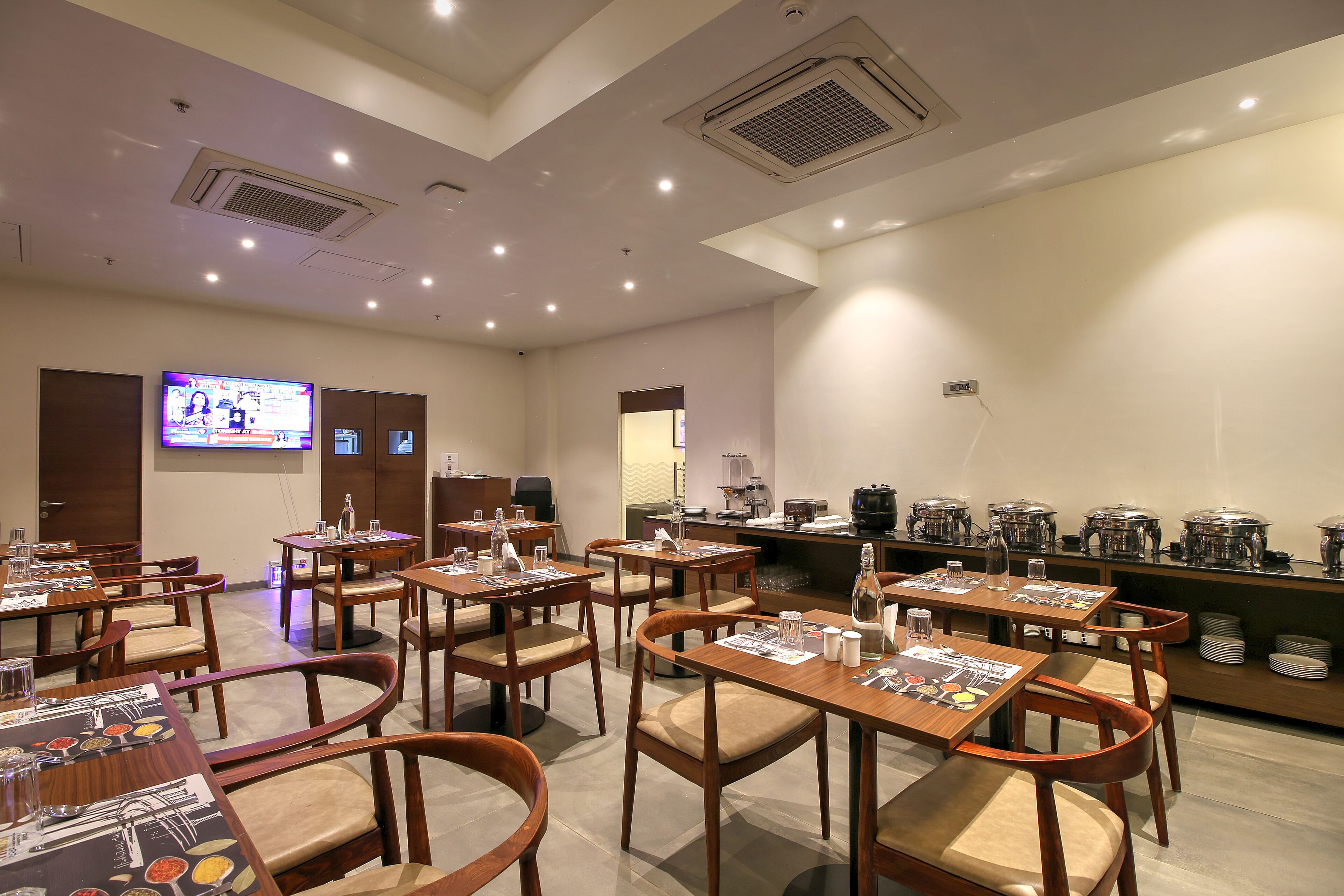 Hotel Mumbai House Ghansoli Navi Mumbai