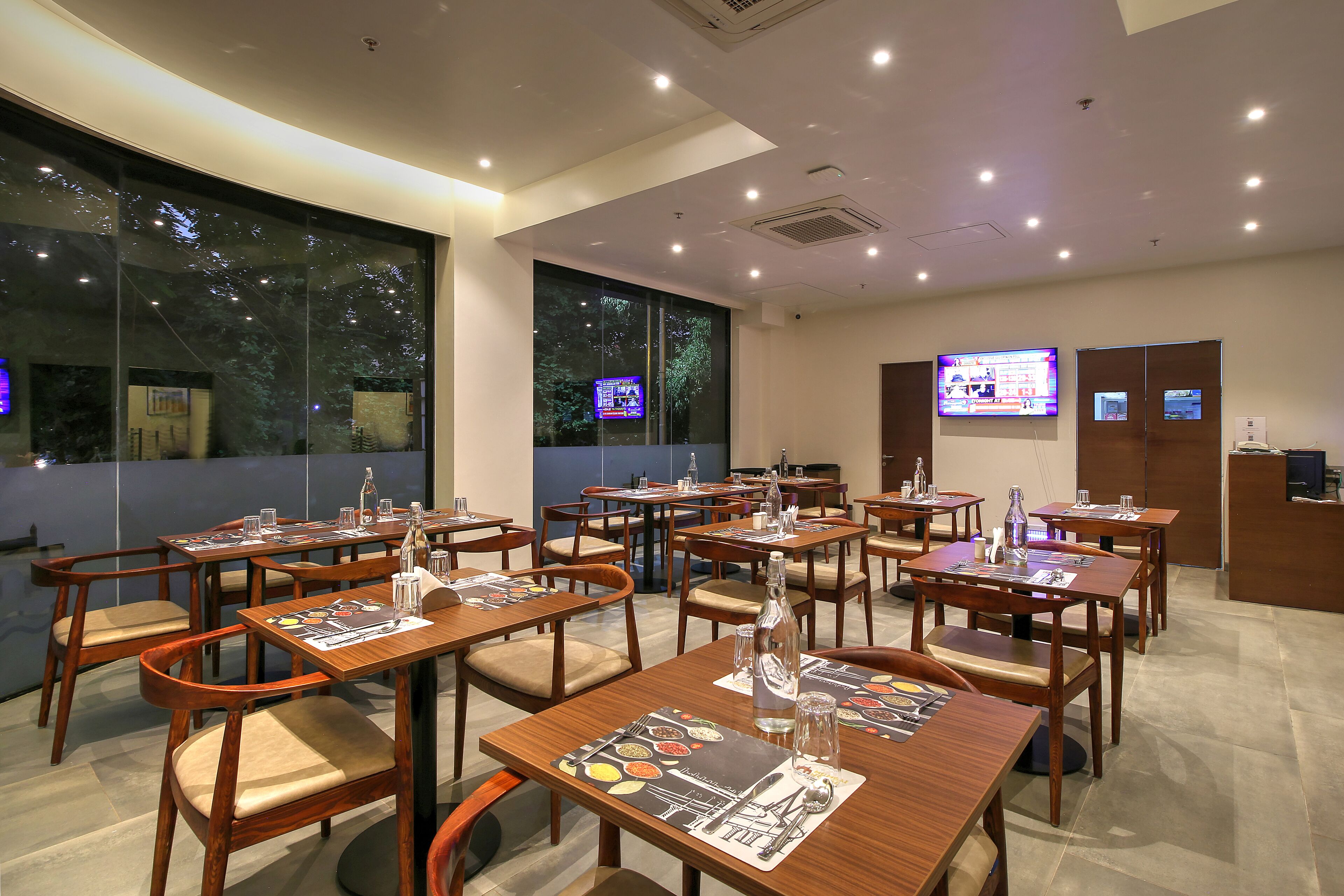 Hotel Mumbai House Ghansoli Navi Mumbai