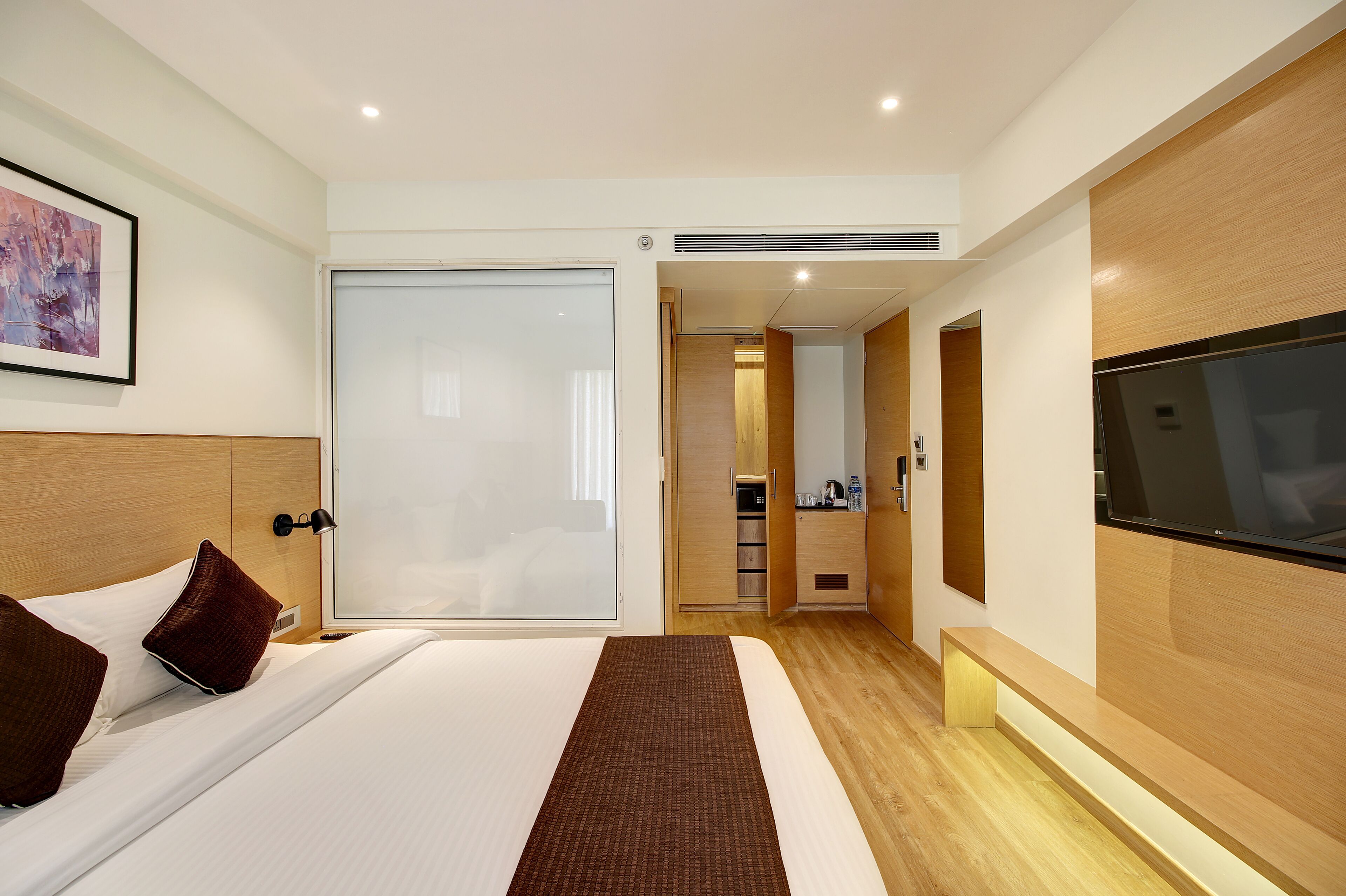 Hotel Mumbai House Ghansoli Navi Mumbai