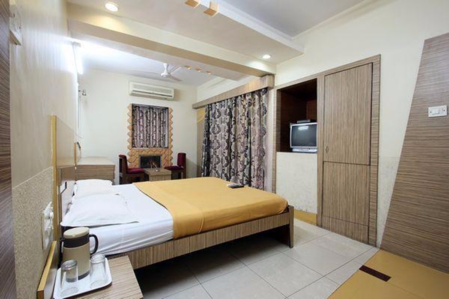 Hotel Neelkiran