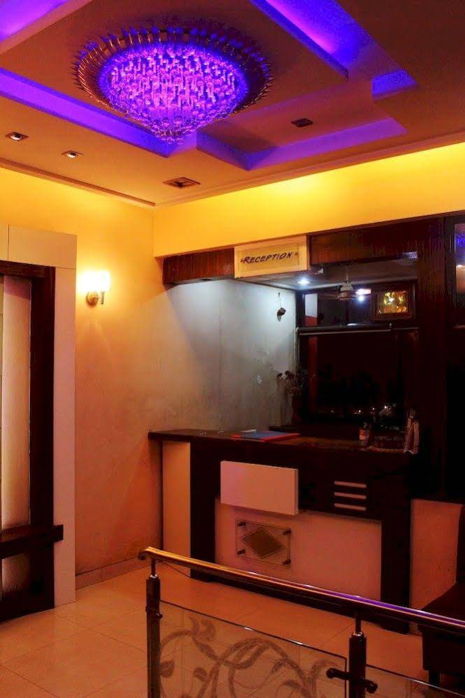 Hotel Rex Plaza