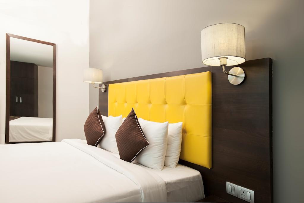 Hotel Mumbai House - Airoli, Navi Mumbai