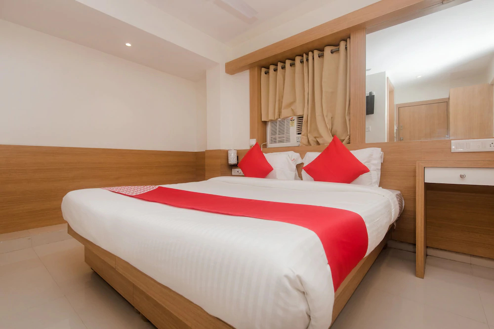Starwood Residency by Fabhotel