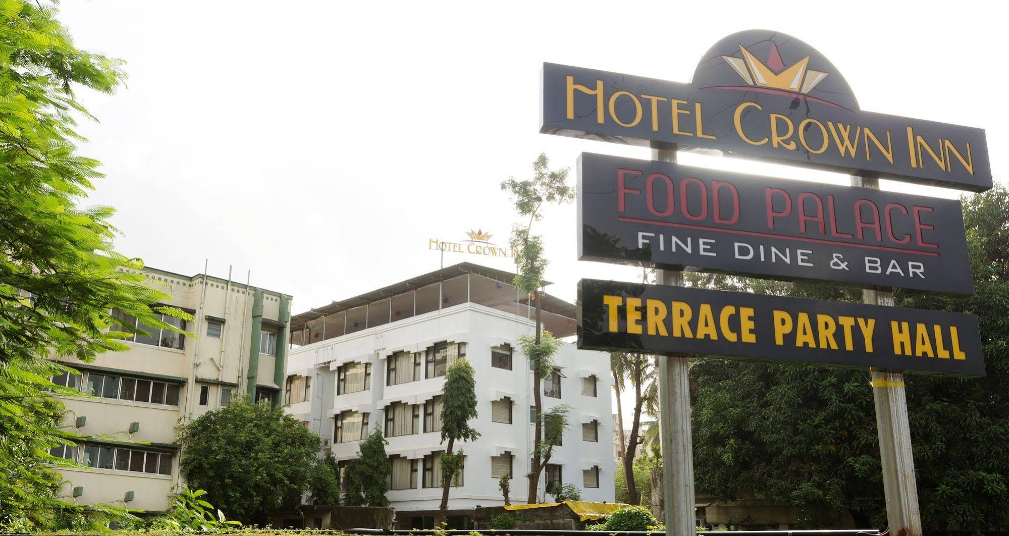 Hotel Crown Inn