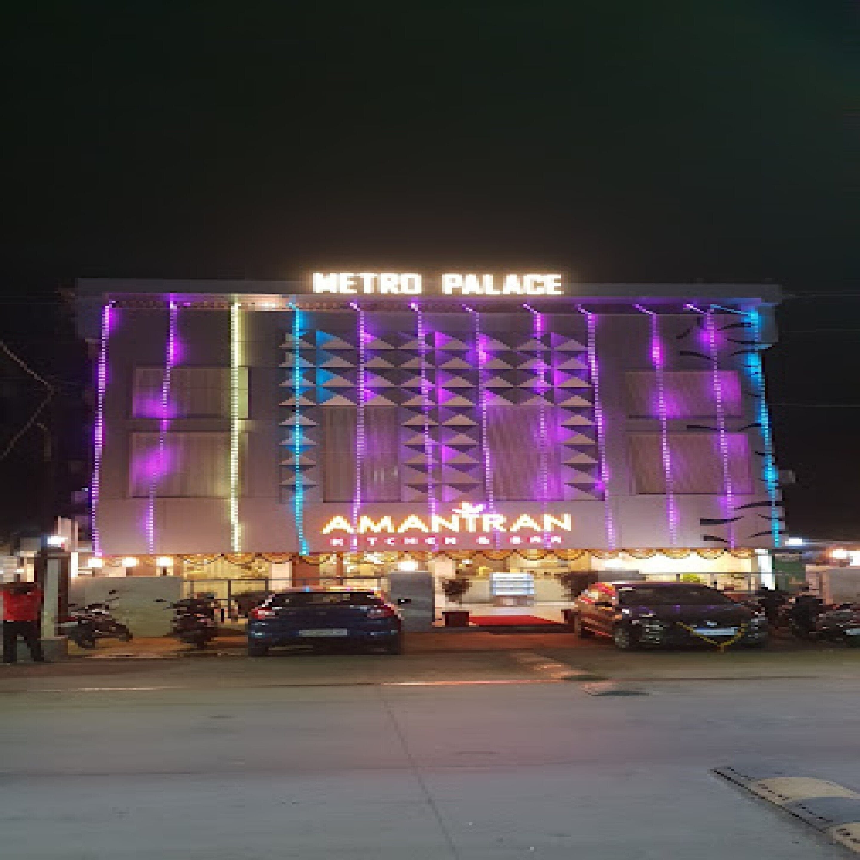 Hotel Metro Palace